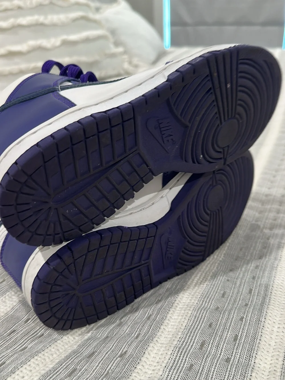 Nike High-Top Sneakers in White and Purple